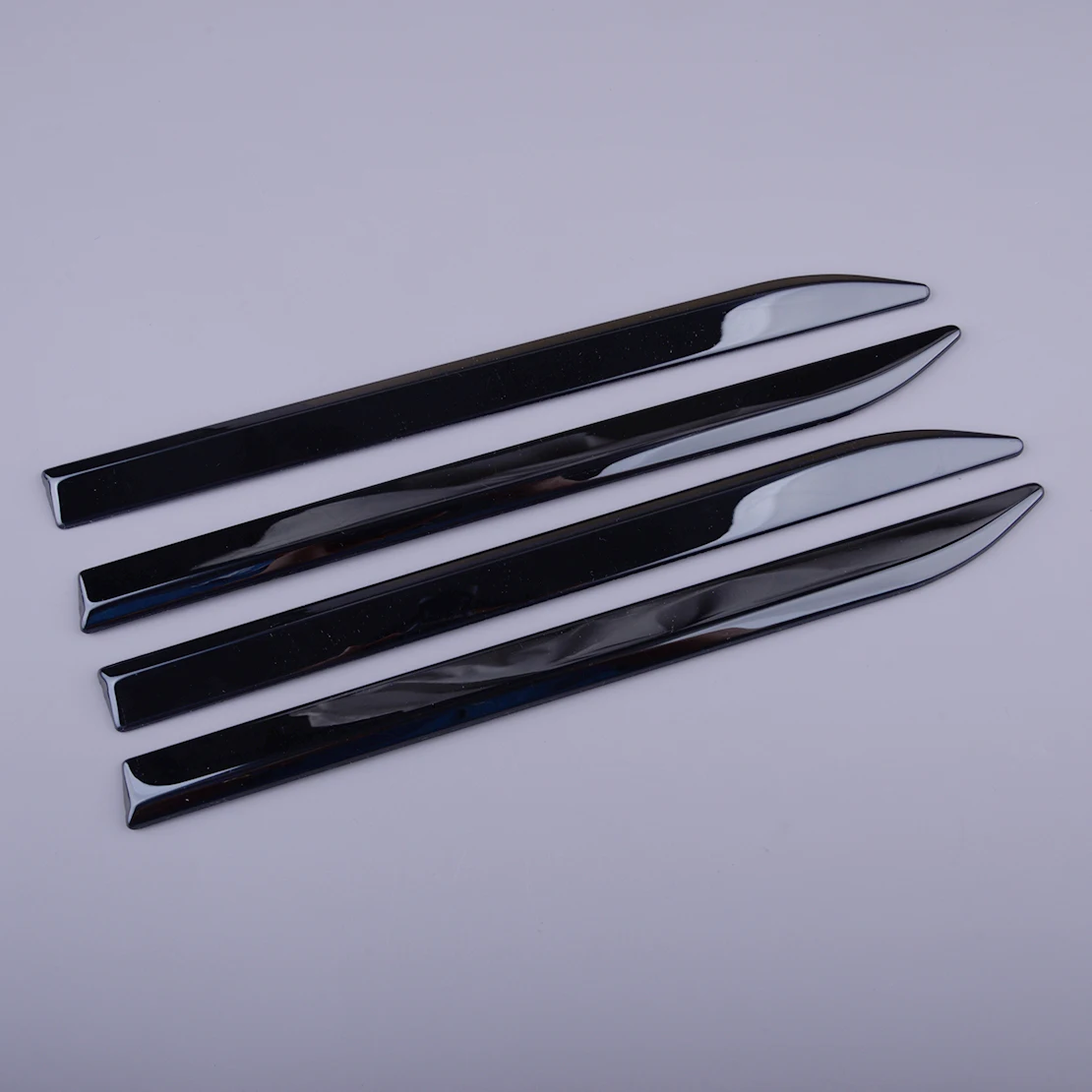 Black Car SUV Body Front Door Side Fender Trim Dagger Emblem Sticker Cover Accessories Badge Strip Stripe Decal Decor
Black Car SUV Body Front Door Side Fender Trim Dagger Emblem Sticker Cover Accessories Badge Strip Stripe Decal Decor