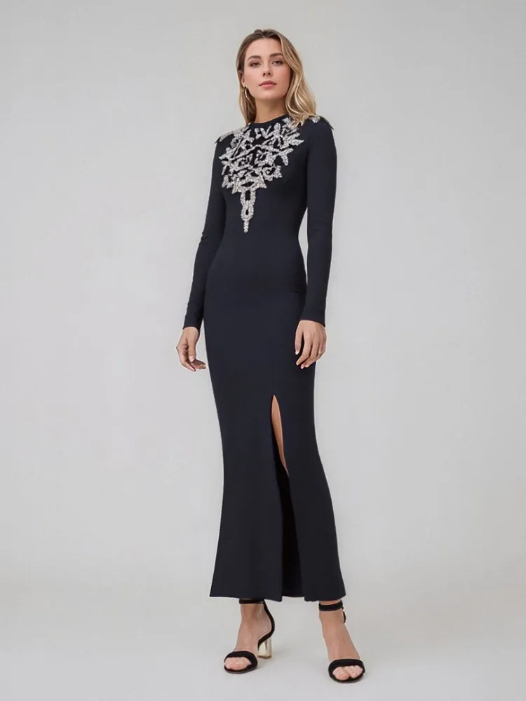 2025 New Luxury Women Celebrity Sexy Long Sleeve Diamonds Split Black Maxi Long Dress Elegant Evening Club Party Outfit
2025 New Luxury Women Celebrity Sexy Long Sleeve Diamonds Split Black Maxi Long Dress Elegant Evening Club Party Outfit