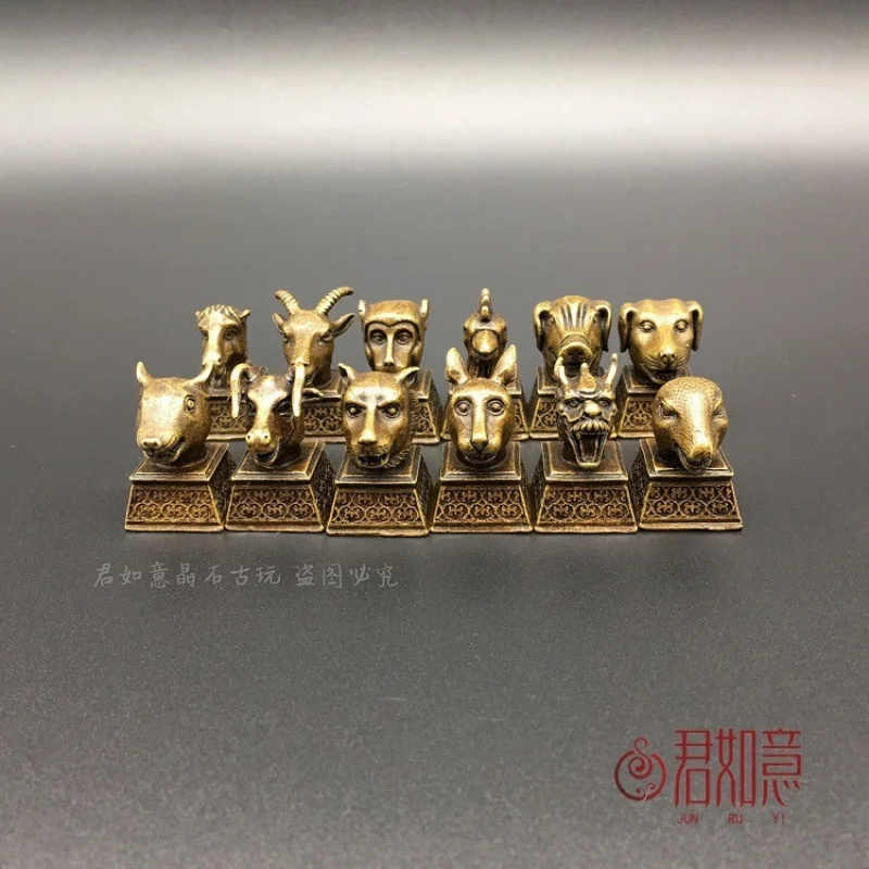 Copper Zodiac Copper Seal Pendant Rat Ox Sheep Monkey Ox Dragon Snake Rabbit Square Mini Solid Animal Head Small Seal
Copper Zodiac Copper Seal Pendant Rat Ox Sheep Monkey Ox Dragon Snake Rabbit Square Mini Solid Animal Head Small Seal