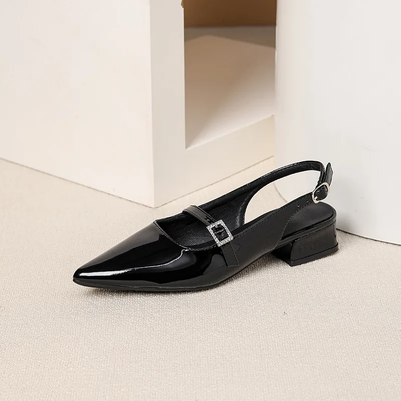 French Flat Black Baotou Sandals Fairy Shoes 2026 New Spring and Summer Pointy Diamond Temperament Single Shoes Zapatos De Mujer
French Flat Black Baotou Sandals Fairy Shoes 2026 New Spring and Summer Pointy Diamond Temperament Single Shoes Zapatos De Mujer