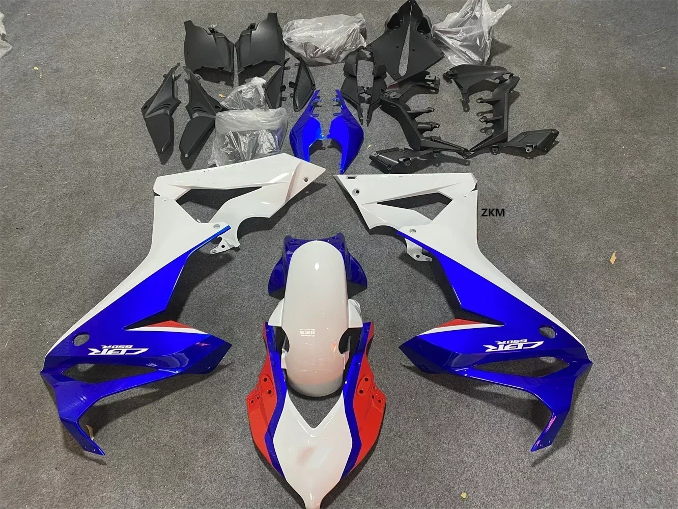 for CBR650R 2019 2020 2021 2022 Fairing CBR650 R Motorcycle Fairing Shell Motorcycle Red white Series Fairing
for CBR650R 2019 2020 2021 2022 Fairing CBR650 R Motorcycle Fairing Shell Motorcycle Red white Series Fairing