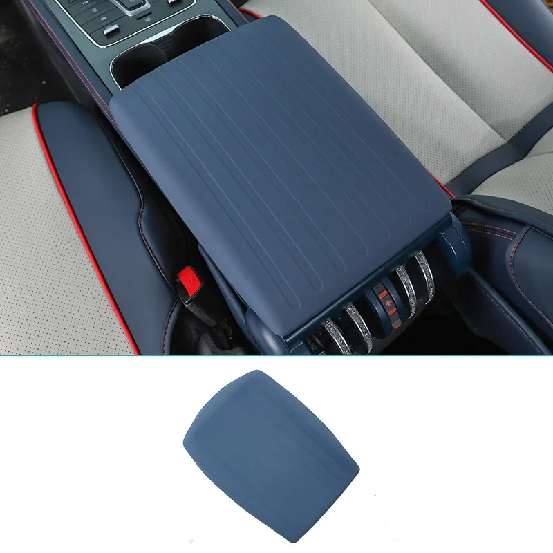 Silicone Armrest Box Lid Sheath Shell Cover For BYD Atto 3 Yuan Plus 2022 2023 2024 2025 Gear Shift Panel Cover Mat
Silicone Armrest Box Lid Sheath Shell Cover For BYD Atto 3 Yuan Plus 2022 2023 2024 2025 Gear Shift Panel Cover Mat