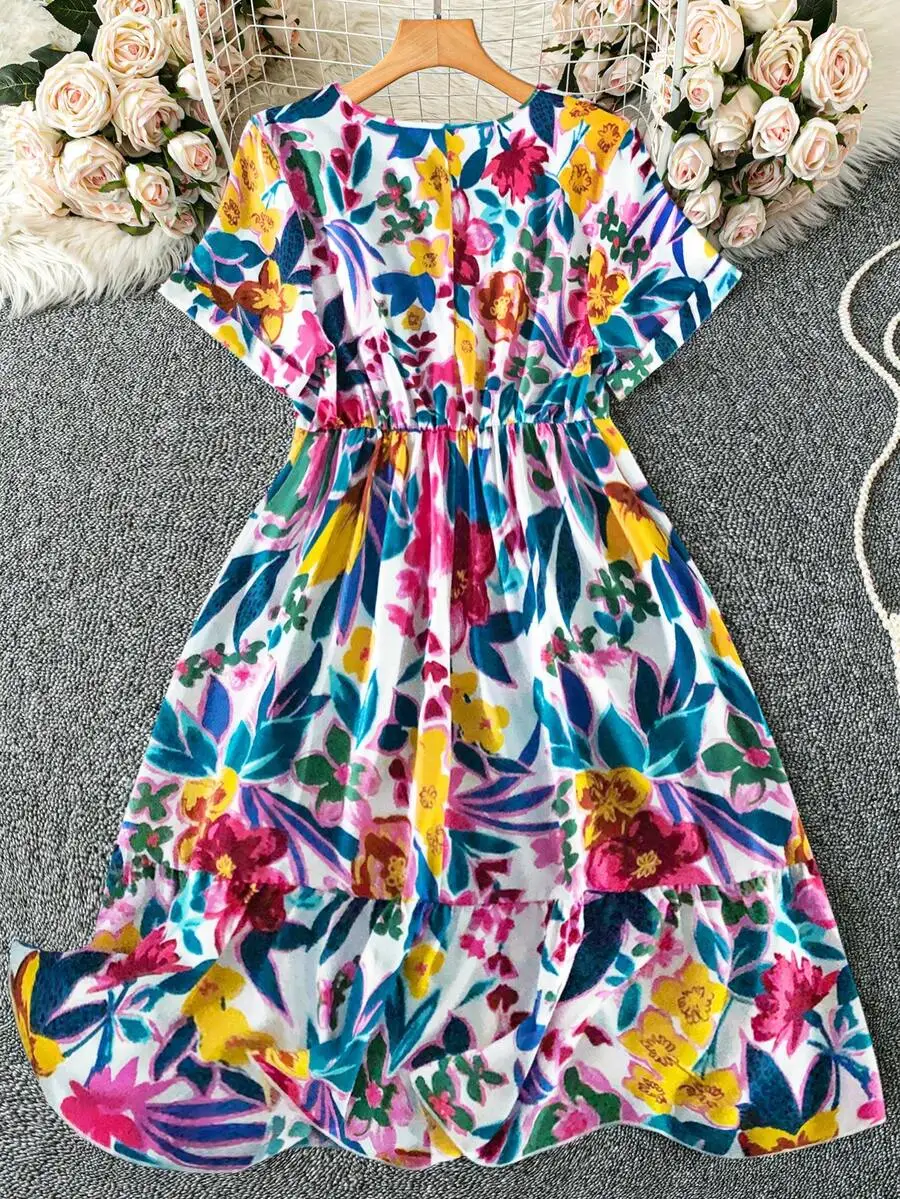 Plus Size Women Floral Print V-Neck Short Sleeve Casual Dress
Plus Size Women Floral Print V-Neck Short Sleeve Casual Dress