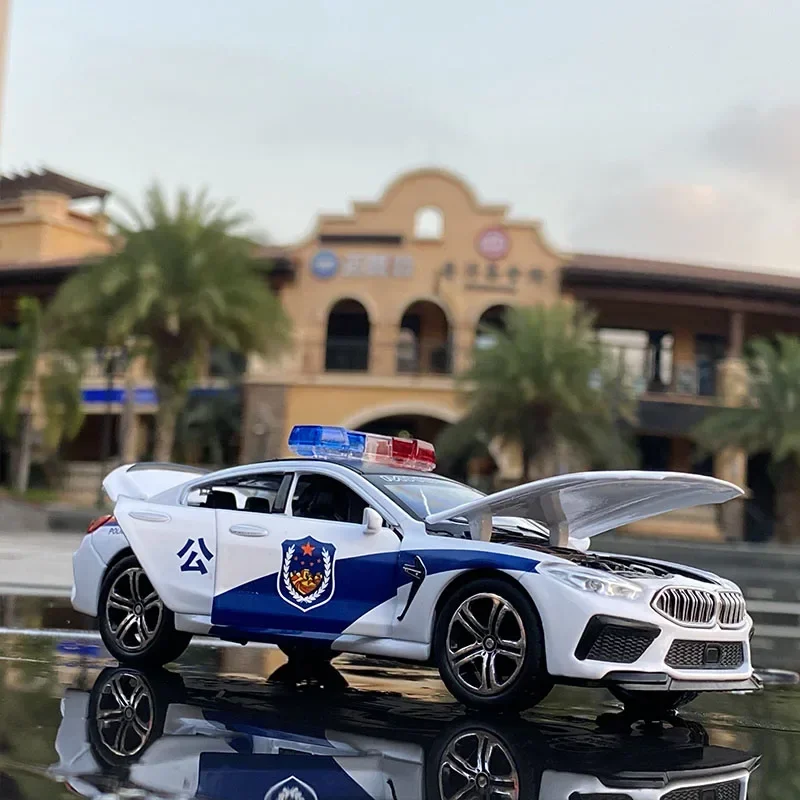 1:32 BMW M8 Car Model Decoration Alloy Car Model Police-Car Model Simulation Sound Light Toy Pull Back Car Childrens Toys Gifts
1:32 BMW M8 Car Model Decoration Alloy Car Model Police-Car Model Simulation Sound Light Toy Pull Back Car Childrens Toys Gifts