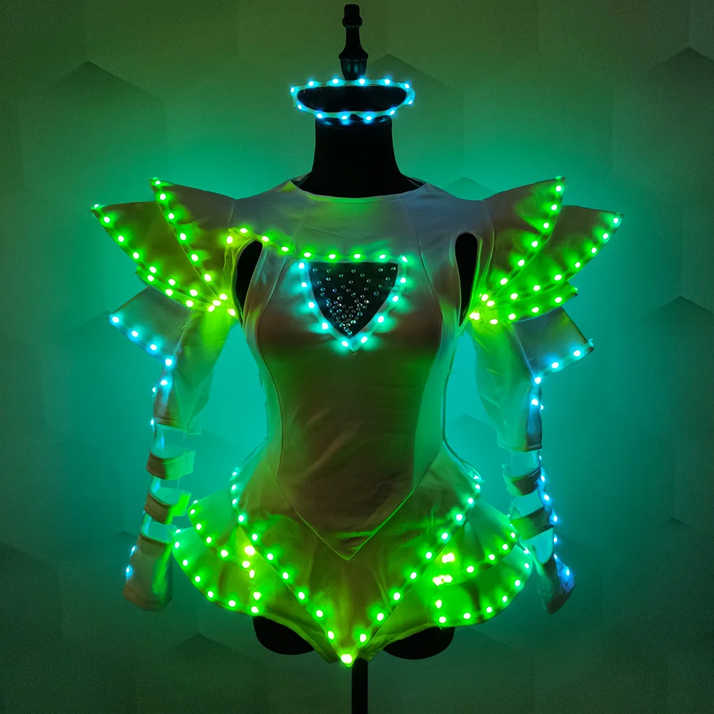 Full color LED dress glow-in-the-dark dress LED tutu sexy women's stage ballroom dress party performance light up dress
Full color LED dress glow-in-the-dark dress LED tutu sexy women's stage ballroom dress party performance light up dress