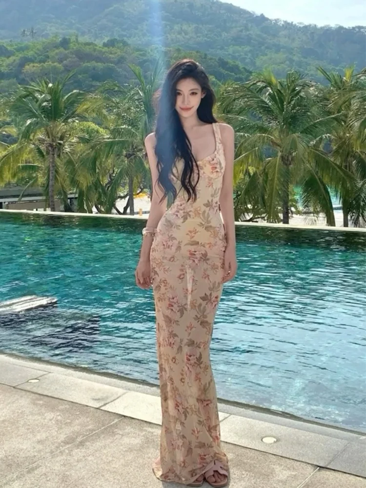 XZY Chic Floral Print Halter Dress Women's plus Size Summer Vacation Bodycon Skirt High Waist Printed Polyester Fiber Long Dress
XZY Chic Floral Print Halter Dress Women's plus Size Summer Vacation Bodycon Skirt High Waist Printed Polyester Fiber Long Dress