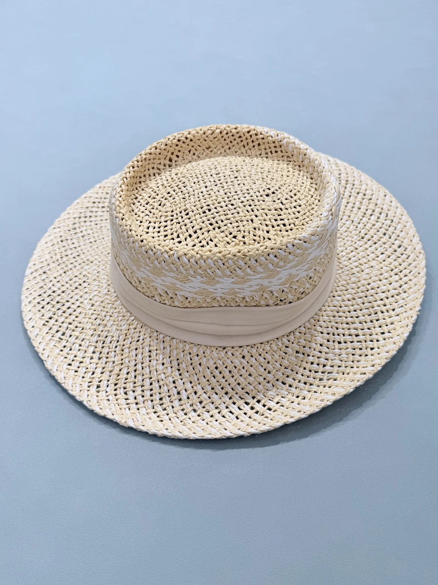 New Women'S Straw Hat, High Quality, Fashionable, Versatile, And Elegant.
New Women'S Straw Hat, High Quality, Fashionable, Versatile, And Elegant.