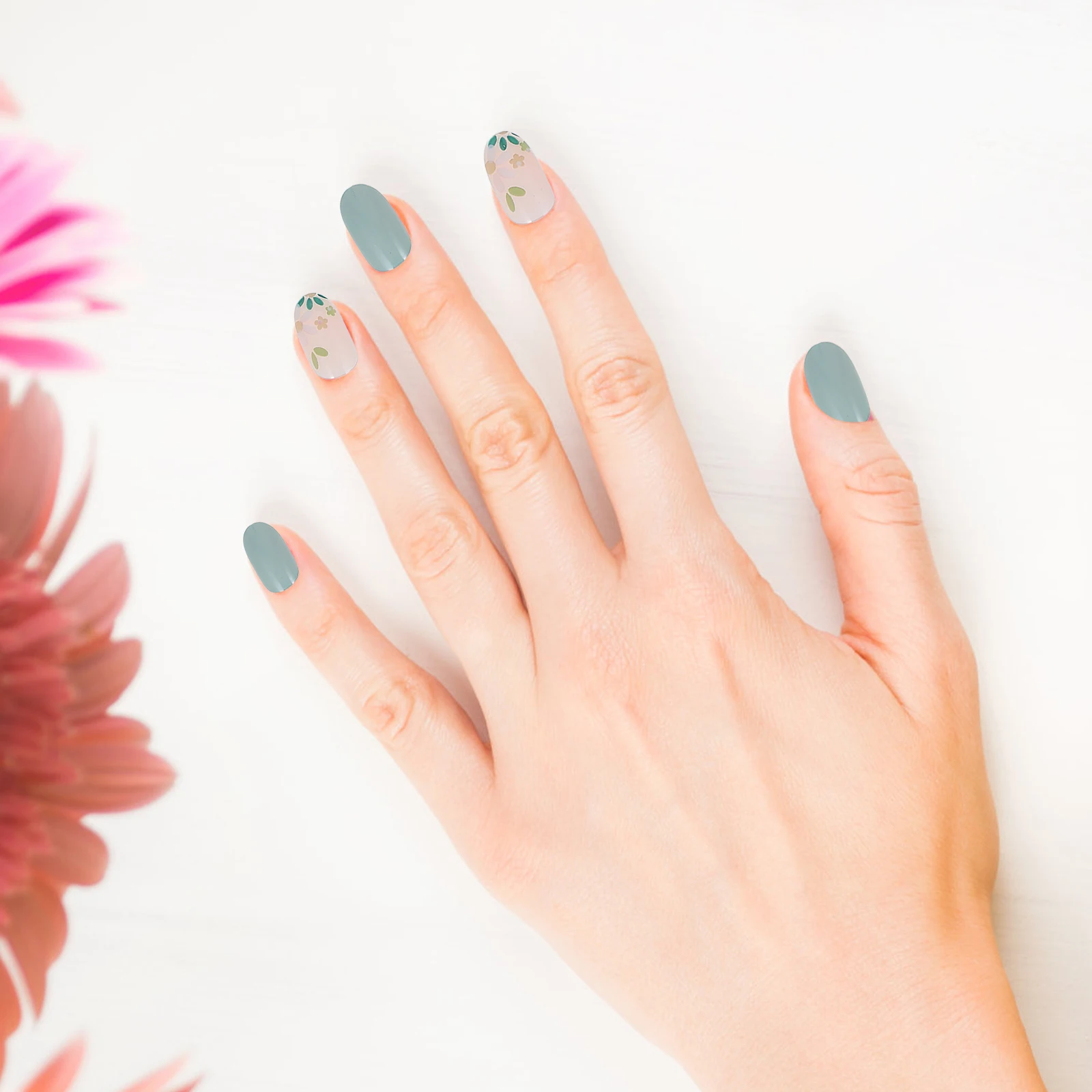 24 Pcs Milk Green Fake Nails Women Press On Kit Stylish Manicure Plastic Tips Long Wear Nail Art Accessories Natural Look False
24 Pcs Milk Green Fake Nails Women Press On Kit Stylish Manicure Plastic Tips Long Wear Nail Art Accessories Natural Look False