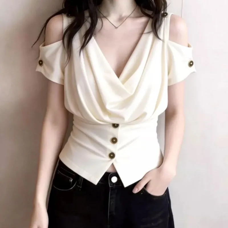 Unique beautiful and super good-looking women's summer new French design sense niche fashion and elegant women's clothing 2026
Unique beautiful and super good-looking women's summer new French design sense niche fashion and elegant women's clothing 2026