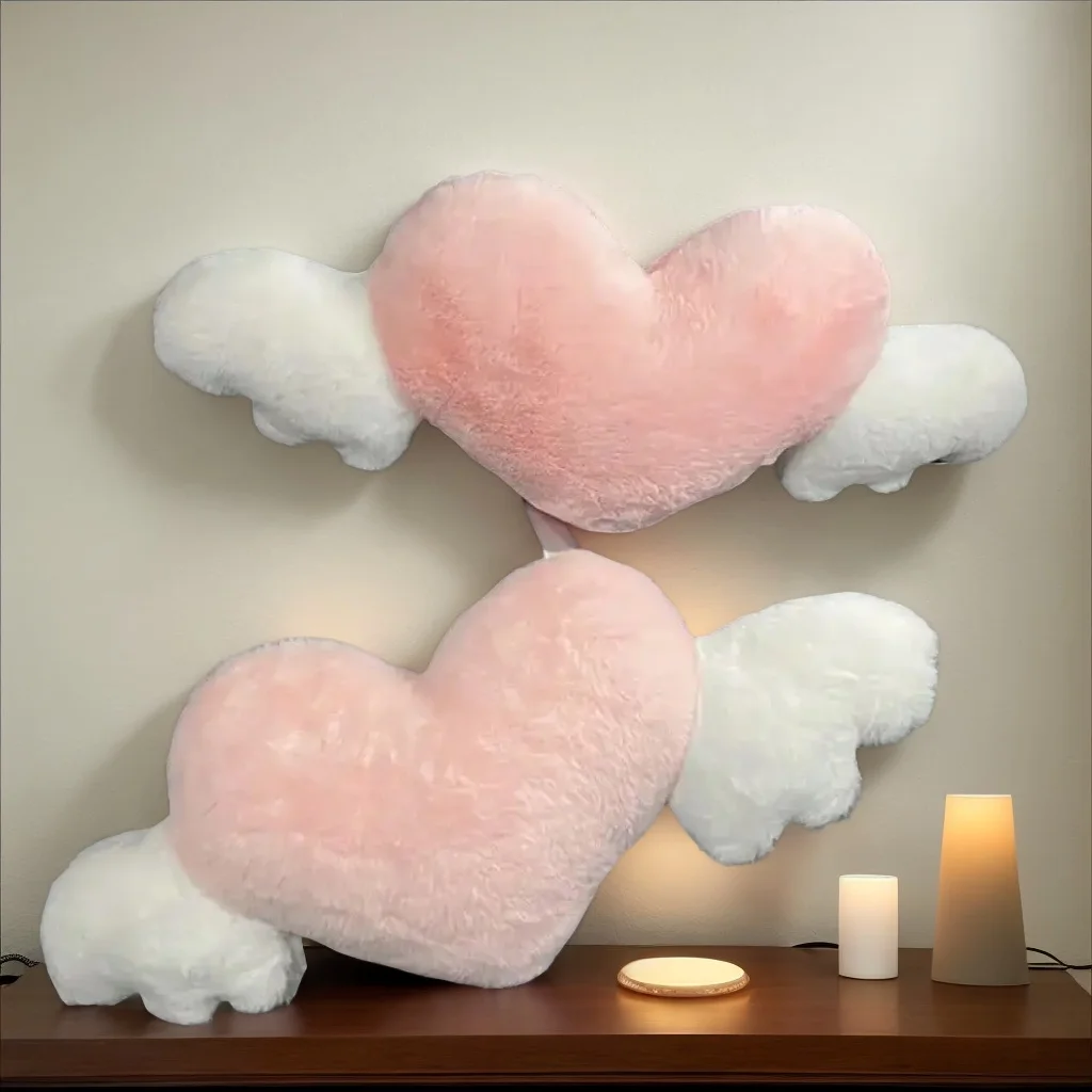 Подголовник автомобиля Love Wings в форме сердца, плюшевая подушка для шеи - мягкий плюшевый аксессуар для автомобильного сиденья
Подголовник автомобиля Love Wings в форме сердца, плюшевая подушка для шеи - мягкий плюшевый аксессуар для автомобильного сиденья