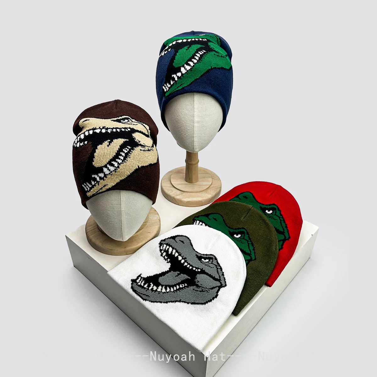 New Men Women Cartoon Jacquard Dinosaur Knitted Hats Warm Hip-hop Fashion Personal Beanies Color Block Versatile Outdoor Street
New Men Women Cartoon Jacquard Dinosaur Knitted Hats Warm Hip-hop Fashion Personal Beanies Color Block Versatile Outdoor Street