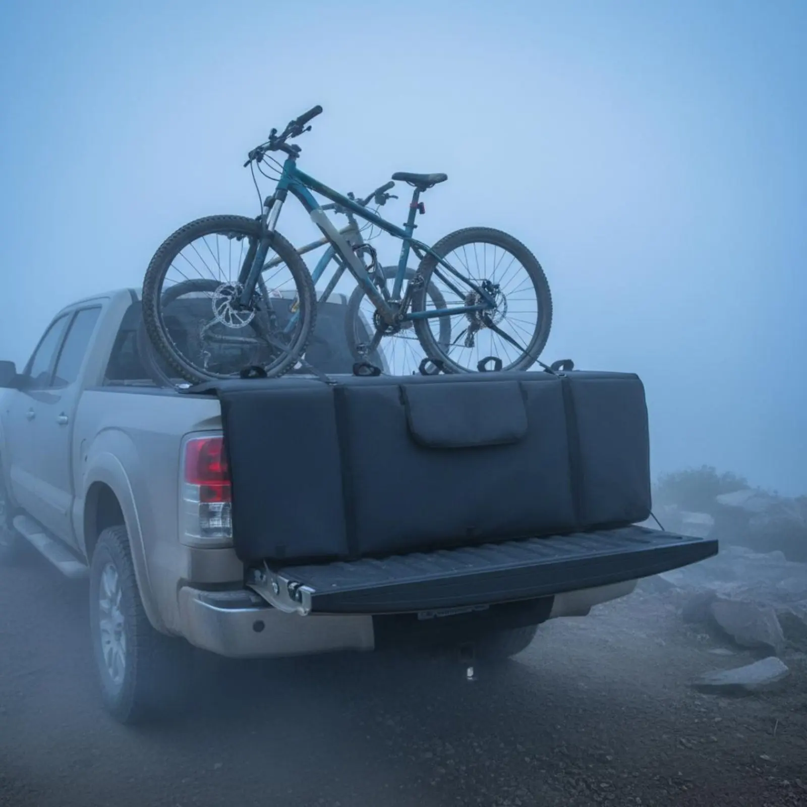 Vehicle Tailgate Bike Pad Waterproof Pickup Tailgate Pad Automotive Accessory Universal Suitable Installation
Vehicle Tailgate Bike Pad Waterproof Pickup Tailgate Pad Automotive Accessory Universal Suitable Installation