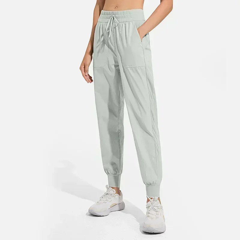 Lemon Women Naked-feel Fabric Loose Fit Sport Active Back waist Lounge Jogger Fitness Leggings with Two Side Pockets
Lemon Women Naked-feel Fabric Loose Fit Sport Active Back waist Lounge Jogger Fitness Leggings with Two Side Pockets