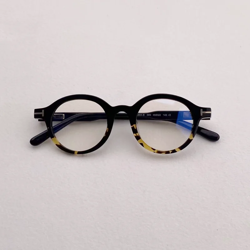 Retro round glasses frame male F5664 acetate fiber optical glasses frame female tide can be equipped with prescription glasses.
Retro round glasses frame male F5664 acetate fiber optical glasses frame female tide can be equipped with prescription glasses.