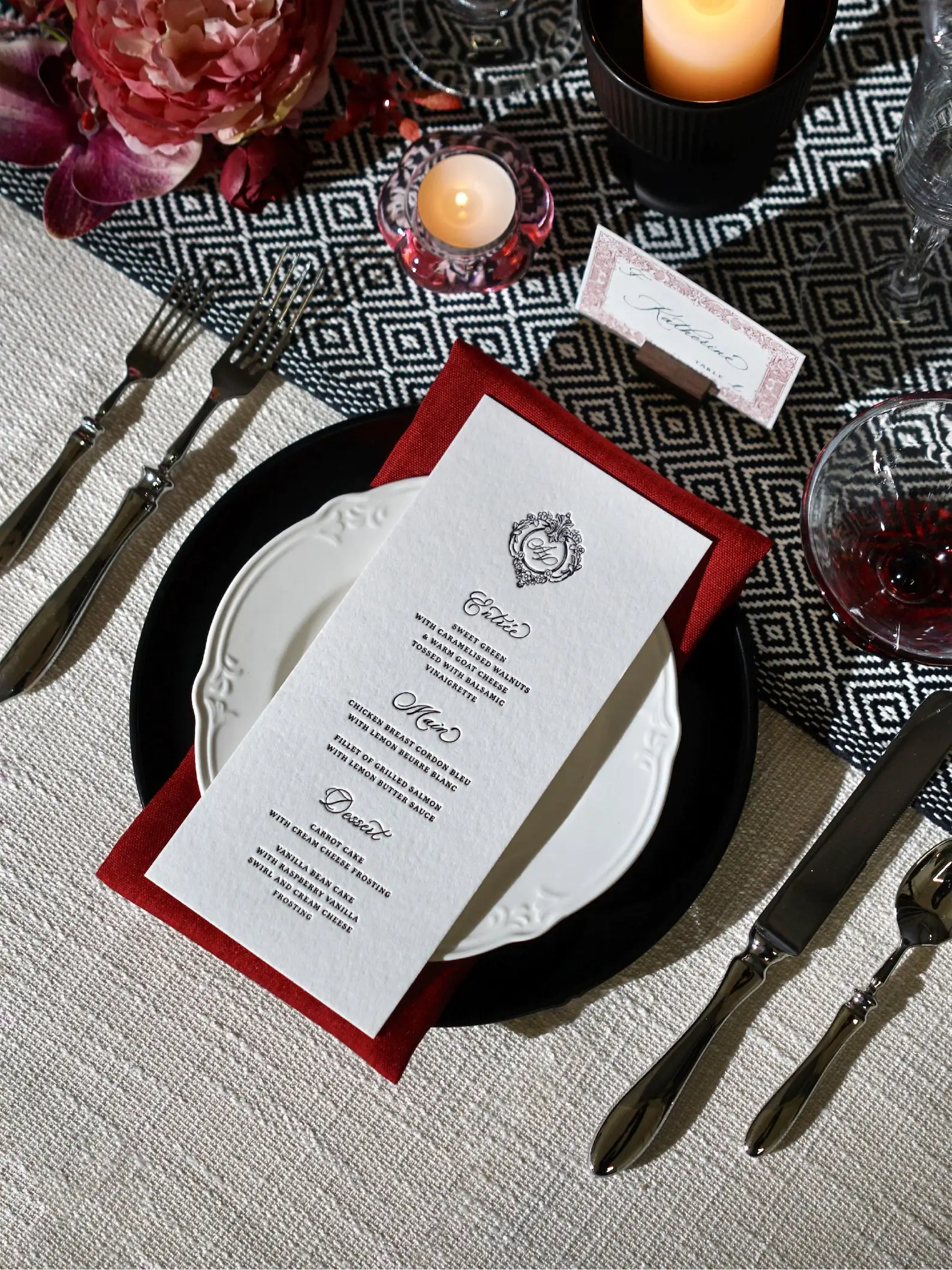 Vintage Gold Monogram Menu Thank You Cards Wedding Invitations Dinner Party Table Place Cards for Birthday Celebration
Vintage Gold Monogram Menu Thank You Cards Wedding Invitations Dinner Party Table Place Cards for Birthday Celebration