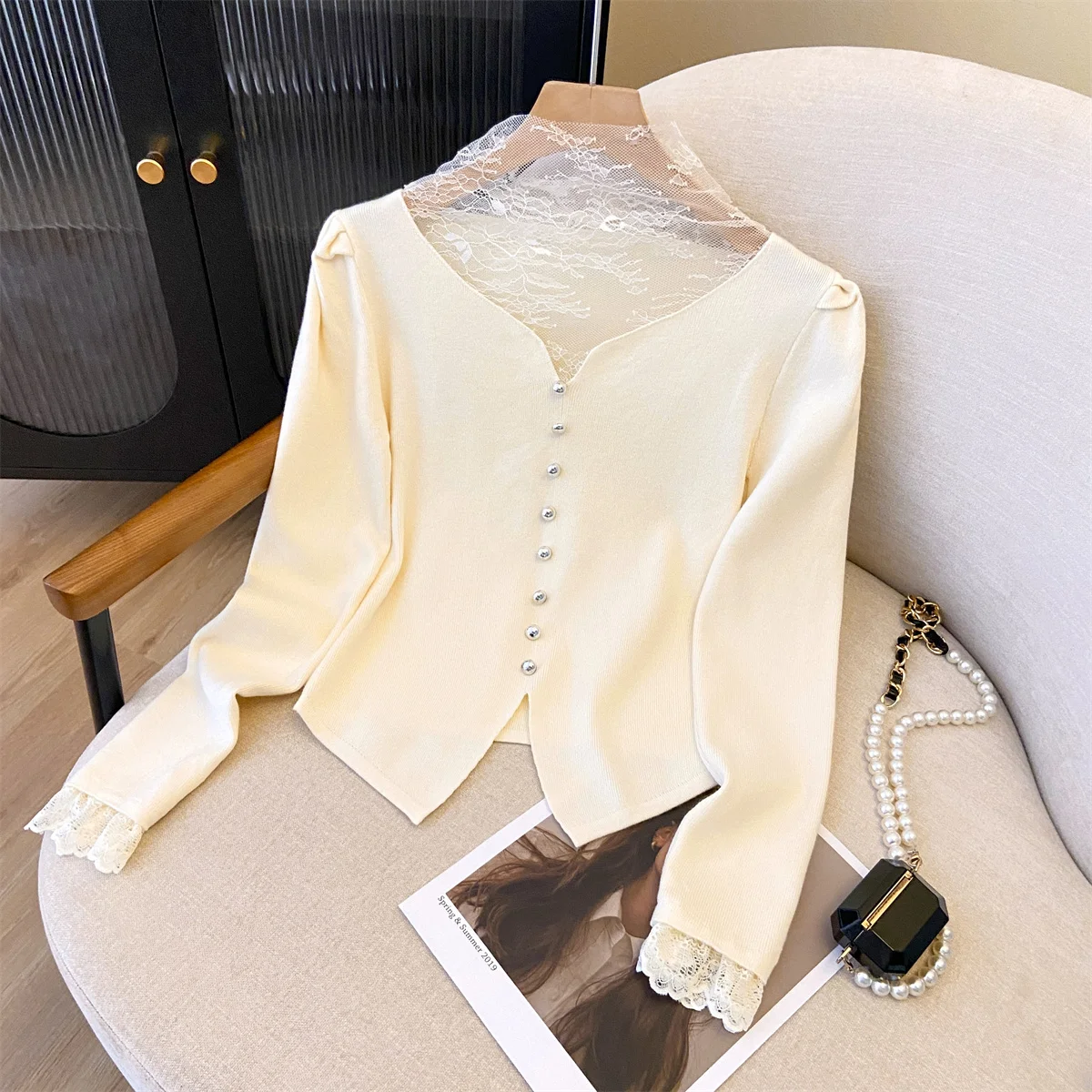 Elegant Women's Knitted Lace Patchwork Half High Collar Sweater Autumn Winter New Style Inner Wear Base Shirt Sweet Style Sli...
Elegant Women's Knitted Lace Patchwork Half High Collar Sweater Autumn Winter New Style Inner Wear Base Shirt Sweet Style Sli...
