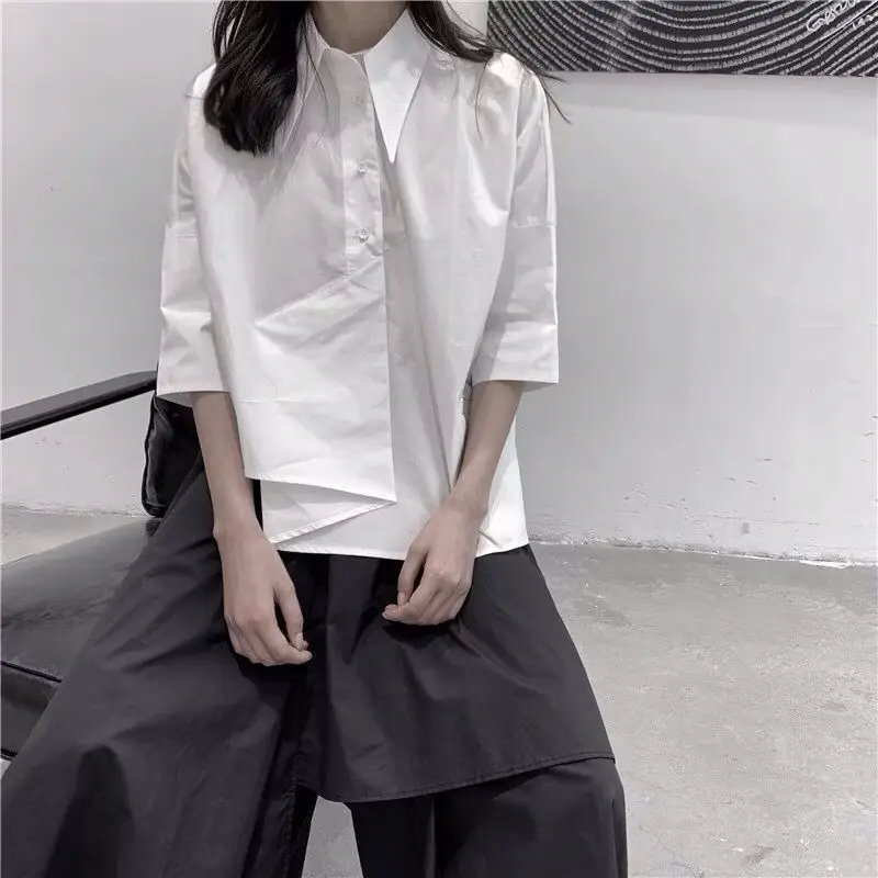Summer New Half Sleeve Solid Irregular Street Casual Shirt Tops Polo Neck Youth Loose Korean Blouse Fashion Trend Women Clothing
Summer New Half Sleeve Solid Irregular Street Casual Shirt Tops Polo Neck Youth Loose Korean Blouse Fashion Trend Women Clothing