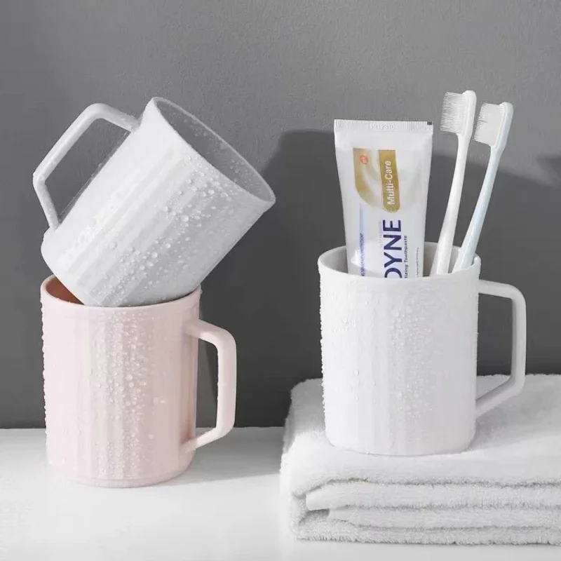 Home Simple Mouthwash Cup Brushing Couple A Pair of Children's Suit Travel Portable Washing Simple Plastic Dental Cylinder
Home Simple Mouthwash Cup Brushing Couple A Pair of Children's Suit Travel Portable Washing Simple Plastic Dental Cylinder
