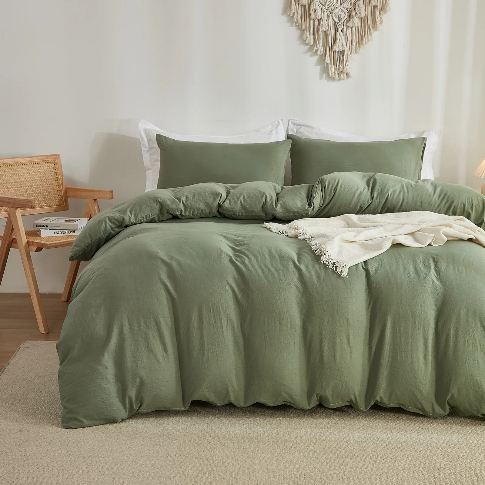 3PCS Green Duvet Cover Set Polyester Fibre Comforter Cover Terylene Bed Set Soft Lightweight Down Bedding Sets for All season
3PCS Green Duvet Cover Set Polyester Fibre Comforter Cover Terylene Bed Set Soft Lightweight Down Bedding Sets for All season