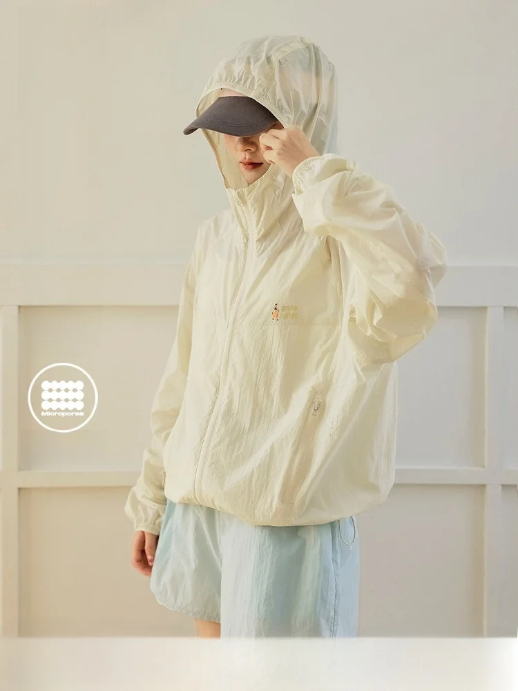 Lightweight Breathable UPF50 Sun Protection Hoodie Women's Summer Anti-Uv Outerwear Nylon Fabric Long Sve Zipper Closure
Lightweight Breathable UPF50 Sun Protection Hoodie Women's Summer Anti-Uv Outerwear Nylon Fabric Long Sve Zipper Closure