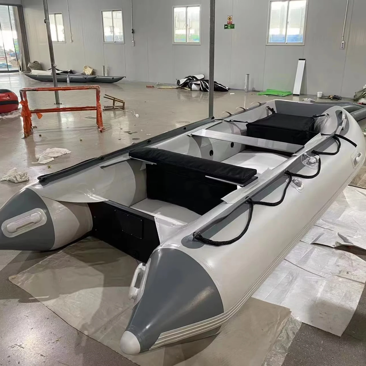 Inflatable Sports Boat Boats Ship 6m Dinghy 15 Person Fishing Kayaks 0.9/1.2MM PVC Aluminum Airmat Floor for Water Sports
Inflatable Sports Boat Boats Ship 6m Dinghy 15 Person Fishing Kayaks 0.9/1.2MM PVC Aluminum Airmat Floor for Water Sports