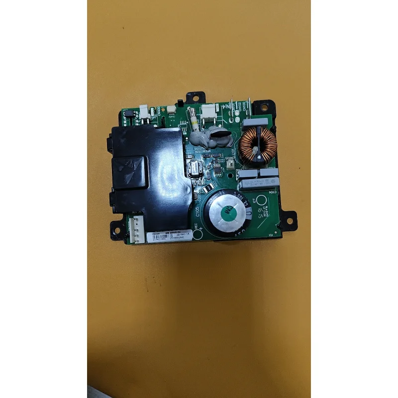 For Haier Refrigerator Enbraco Inverter Board WM 220V/R134 Model WM2.0C01.0000NAC
For Haier Refrigerator Enbraco Inverter Board WM 220V/R134 Model WM2.0C01.0000NAC