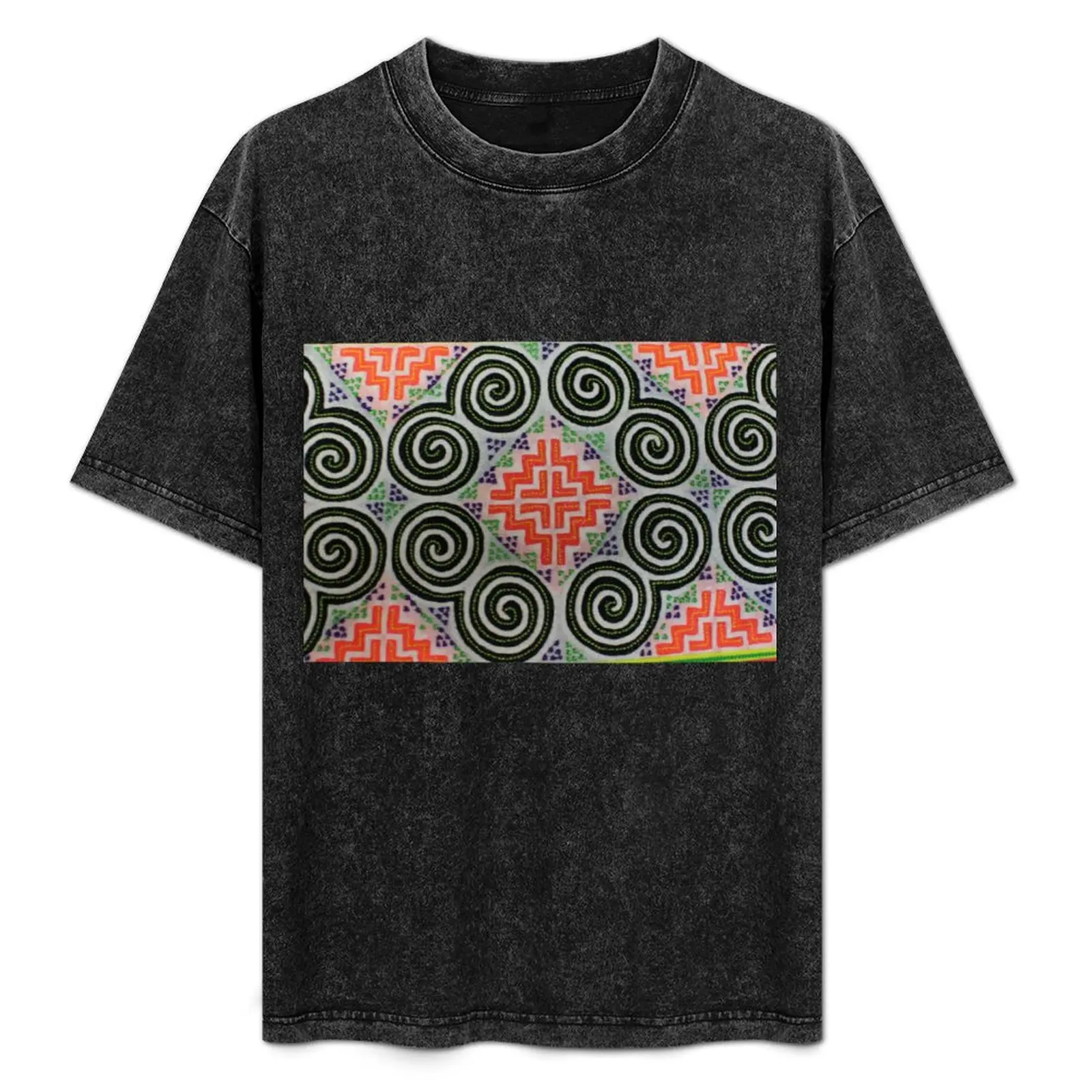 Hmong Embroidery T-Shirt Breathable Sportswear T-Shirt for Men
Hmong Embroidery T-Shirt Breathable Sportswear T-Shirt for Men