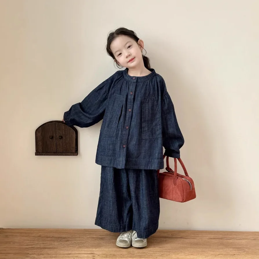 Children's Clothing Girls' Spring Wear 2025 New Denim Long Sleeved Set Children's Stylish Retro Casual Two-piece Set
Children's Clothing Girls' Spring Wear 2025 New Denim Long Sleeved Set Children's Stylish Retro Casual Two-piece Set