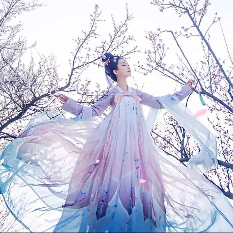 Новая коллекция Hanfu, женский костюм Fre Ele, супер полуюбка, весенняя футболка, виниловое волокно, материал 00%
Новая коллекция Hanfu, женский костюм Fre Ele, супер полуюбка, весенняя футболка, виниловое волокно, материал 00%