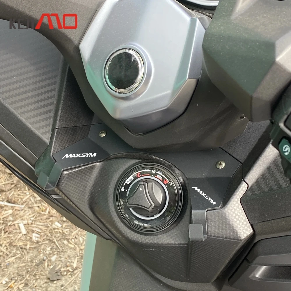 For SYM MAXSYM 400 Joymax Z125 Z250 Z300 Cruisym 250 300 Motorcycle Front Luggage Hook Bracket Cargo Frame Storage Hanger Hook
For SYM MAXSYM 400 Joymax Z125 Z250 Z300 Cruisym 250 300 Motorcycle Front Luggage Hook Bracket Cargo Frame Storage Hanger Hook