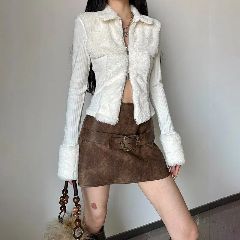 White Fluffy Splicing POLO Collar Two-way Zipper Knitted Sweater Autumn and Winter Slim and Thin Short
White Fluffy Splicing POLO Collar Two-way Zipper Knitted Sweater Autumn and Winter Slim and Thin Short