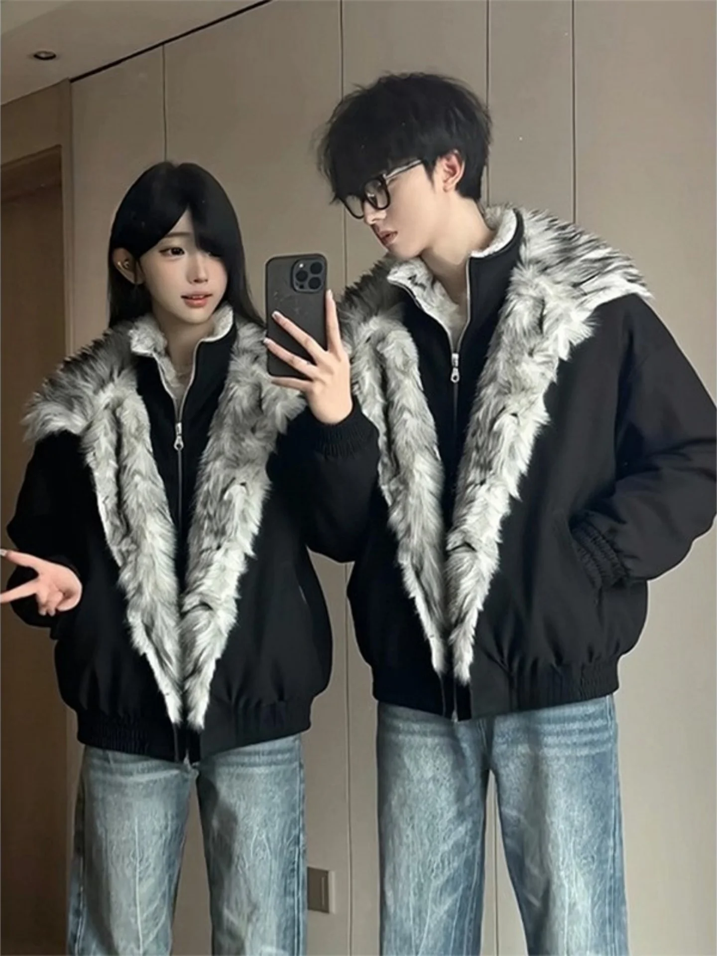 Мужская зимняя куртка Polar Wolf King Mountain Eagle с мехом, теплая хлопковая куртка свободного кроя для молодежи, с длинными рукавами, на молнии
Мужская зимняя куртка Polar Wolf King Mountain Eagle с мехом, теплая хлопковая куртка свободного кроя для молодежи, с длинными рукавами, на молнии