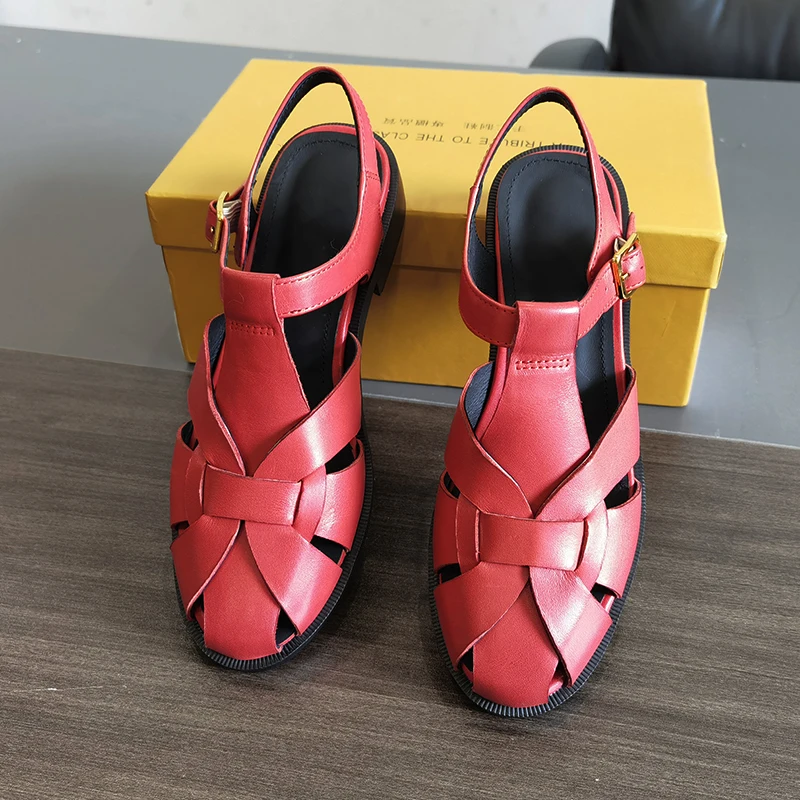 2026 New Genuine Leather Fashion Sandals Women Shoes Low Heels Buckle Strap Summer Sandals Office Dress Shoes Size 34-43
2026 New Genuine Leather Fashion Sandals Women Shoes Low Heels Buckle Strap Summer Sandals Office Dress Shoes Size 34-43