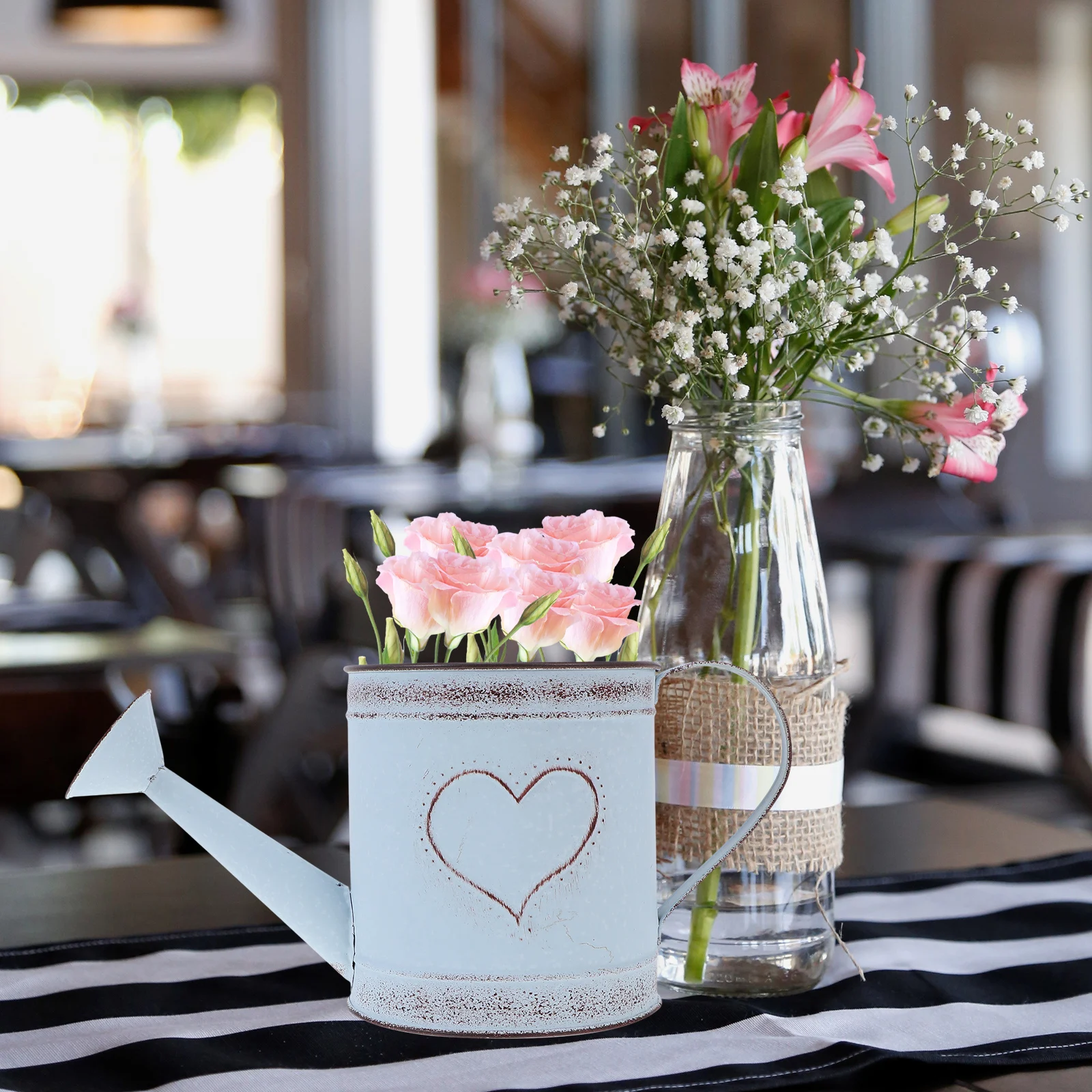 European Pastoral Flower Pot Bouquets Vase Country Decorative Jug Farmhouse Plant Pots Chic Bonsai Water Can
European Pastoral Flower Pot Bouquets Vase Country Decorative Jug Farmhouse Plant Pots Chic Bonsai Water Can