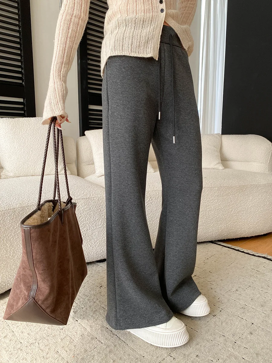 Early Spring New Lazy Universal Drawstring High Waist Drop Feel Wide Leg Micro Horn Casual Pants
Early Spring New Lazy Universal Drawstring High Waist Drop Feel Wide Leg Micro Horn Casual Pants