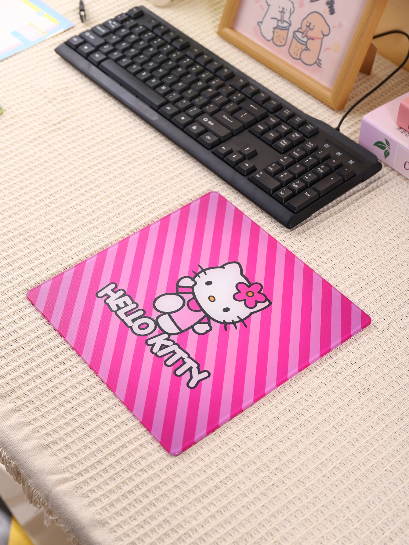 Противоскользящий коврик для мыши Sanrio, утолщенный акриловый материал, офисный ящик, клавиша, коврик для компьютерного стола
Противоскользящий коврик для мыши Sanrio, утолщенный акриловый материал, офисный ящик, клавиша, коврик для компьютерного стола