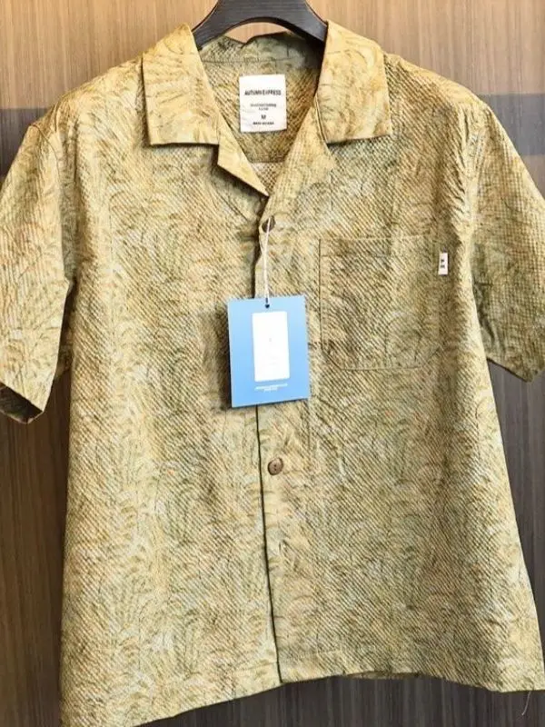 Versatile Simple Large Size 300 Pounds Floral Beach Short Sleeve Men's Bubble Cloth Loose Shirt Casual Summer Fashion
Versatile Simple Large Size 300 Pounds Floral Beach Short Sleeve Men's Bubble Cloth Loose Shirt Casual Summer Fashion
