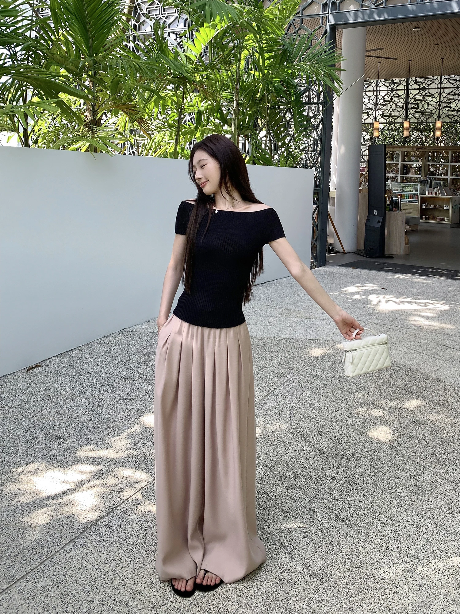 Pusumede Casual Wide Leg Pants Women Loose Floor Length Draped Skirt Pants Straight Leg Trousers Spring Season Natural Waist
Pusumede Casual Wide Leg Pants Women Loose Floor Length Draped Skirt Pants Straight Leg Trousers Spring Season Natural Waist