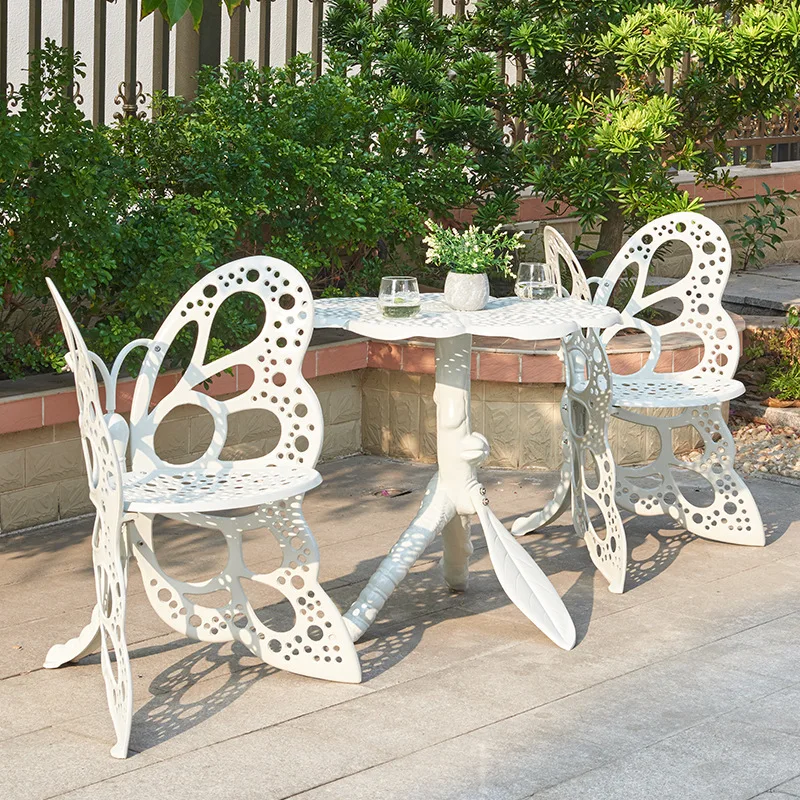 Outdoor Creative Aluminum Furniture Nordic Balcony Gold Art Table and Chair Combination
Outdoor Creative Aluminum Furniture Nordic Balcony Gold Art Table and Chair Combination