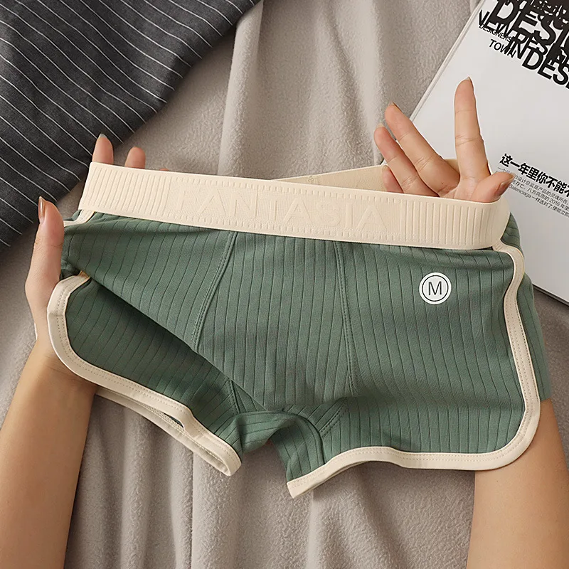 Мужское нижнее белье Boxy, хлопковые дышащие удобные шорты-боксеры впитывающие пот, молодежные трусы-боксеры со средней талией и U-образной выпуклой сумкой
Мужское нижнее белье Boxy, хлопковые дышащие удобные шорты-боксеры впитывающие пот, молодежные трусы-боксеры со средней талией и U-образной выпуклой сумкой