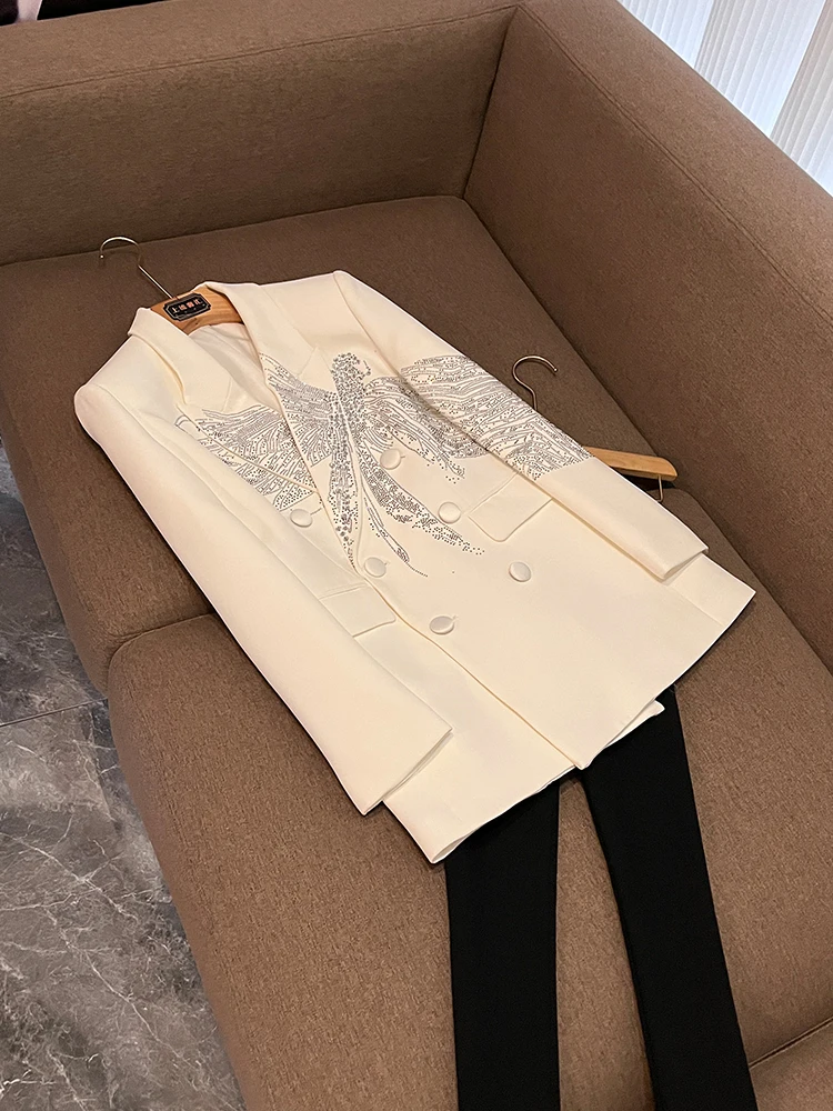 Ele Lady's Long Sve Suit Jaet Heavy Embelliment Dragoy Rhinestone Design Commute Sle Loose Fit Winter Outerwear
Ele Lady's Long Sve Suit Jaet Heavy Embelliment Dragoy Rhinestone Design Commute Sle Loose Fit Winter Outerwear