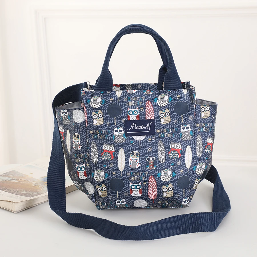 New large capacity men's shoulder bag with animal prints waterproof lunch bag daily handbag for going out
New large capacity men's shoulder bag with animal prints waterproof lunch bag daily handbag for going out