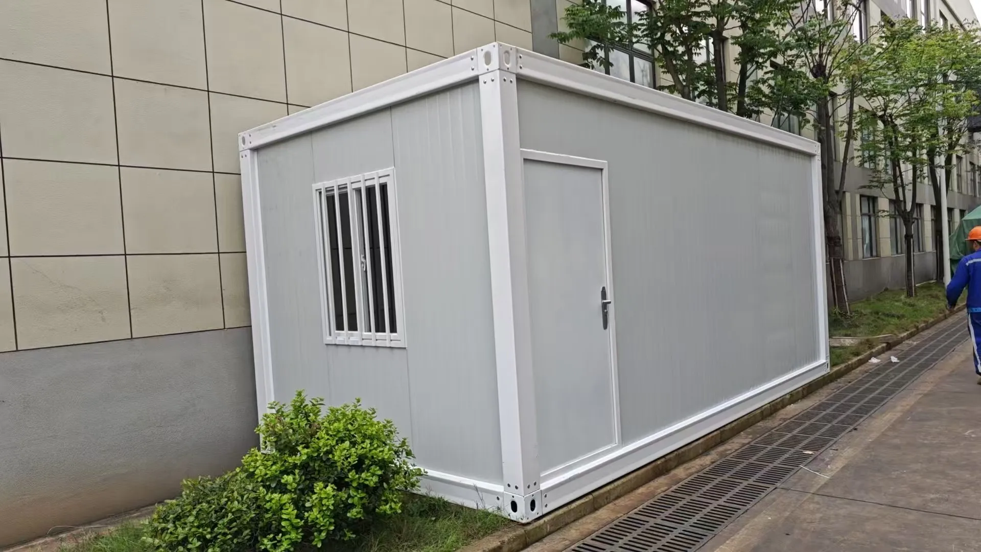 Factory Direct Sales ized Site 20ft House Prefab Tiny House 40ft Container House Prefab Camping Home Detachable Container
Factory Direct Sales ized Site 20ft House Prefab Tiny House 40ft Container House Prefab Camping Home Detachable Container