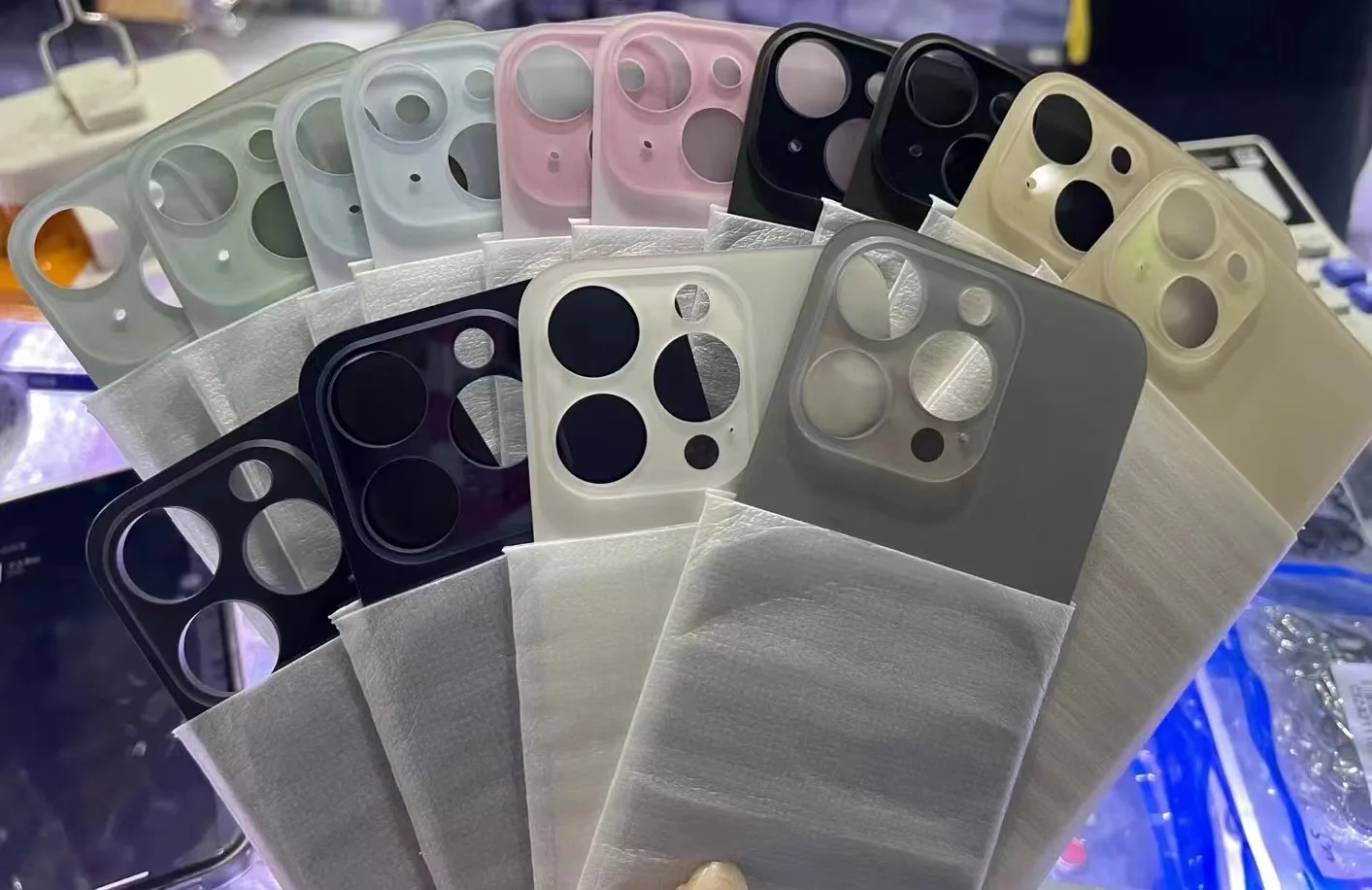 High Quality with Wide Bigger Hole Rear Glass Housing Battery Cover Replacement Back Glass Replacement For iPhone 12 12Mini
High Quality with Wide Bigger Hole Rear Glass Housing Battery Cover Replacement Back Glass Replacement For iPhone 12 12Mini