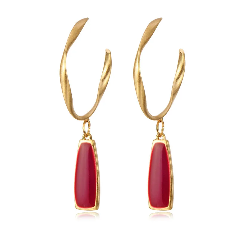 Burgundy Enamel Pendant Earrings For Women Fashion Simple Metal Love Pendant Earrings Retro Jewelry Wholesale Direct Sales
Burgundy Enamel Pendant Earrings For Women Fashion Simple Metal Love Pendant Earrings Retro Jewelry Wholesale Direct Sales