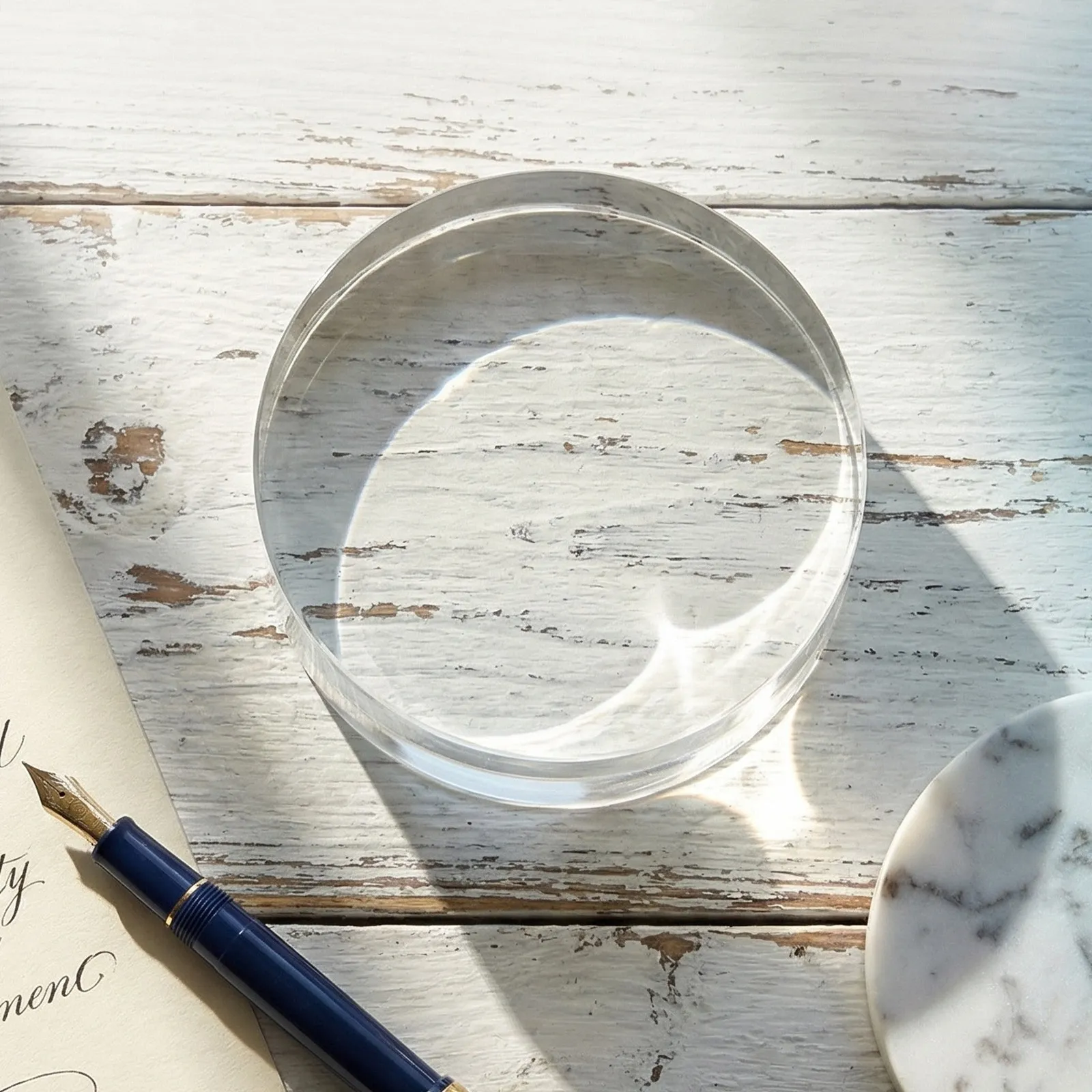 3.15 Inch Round Clear Glass Paperweight Crystal Display Block for Office Desk Home Decor Calligraphy Craft Engraving Keepsake
3.15 Inch Round Clear Glass Paperweight Crystal Display Block for Office Desk Home Decor Calligraphy Craft Engraving Keepsake