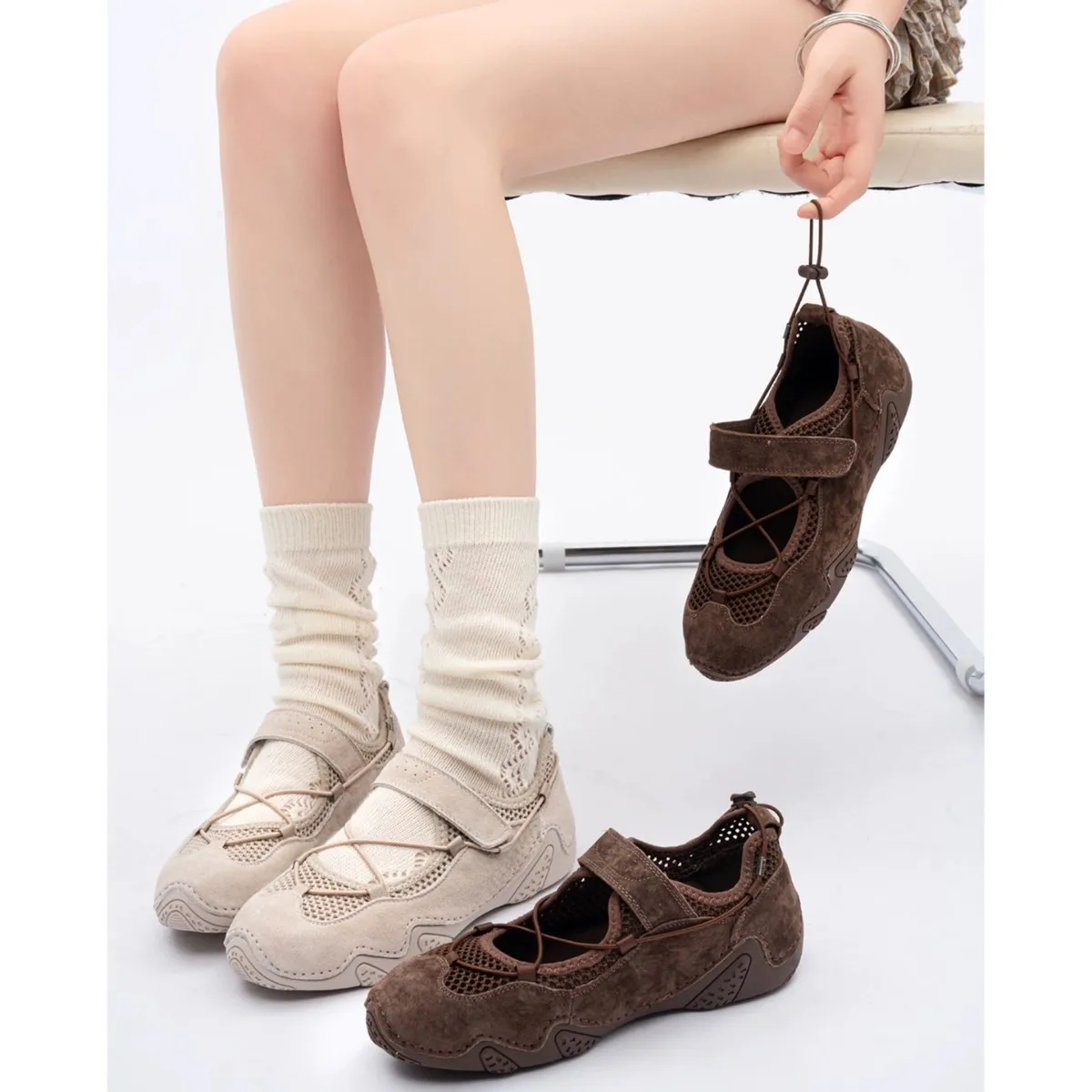 2026 New Retro Mary Jane Shoes Women Flat Shallow Mouth Breathable Outdoor Casual Ballet Style Daily Shoes
2026 New Retro Mary Jane Shoes Women Flat Shallow Mouth Breathable Outdoor Casual Ballet Style Daily Shoes