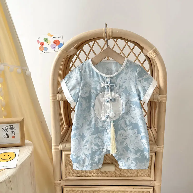 Summer Comfortable Satin Blue Round Neck Handmade Button Jacquard Short Sleeve Baby Jumpsuit Boys Girls Newborn Baby Tang Suit
Summer Comfortable Satin Blue Round Neck Handmade Button Jacquard Short Sleeve Baby Jumpsuit Boys Girls Newborn Baby Tang Suit