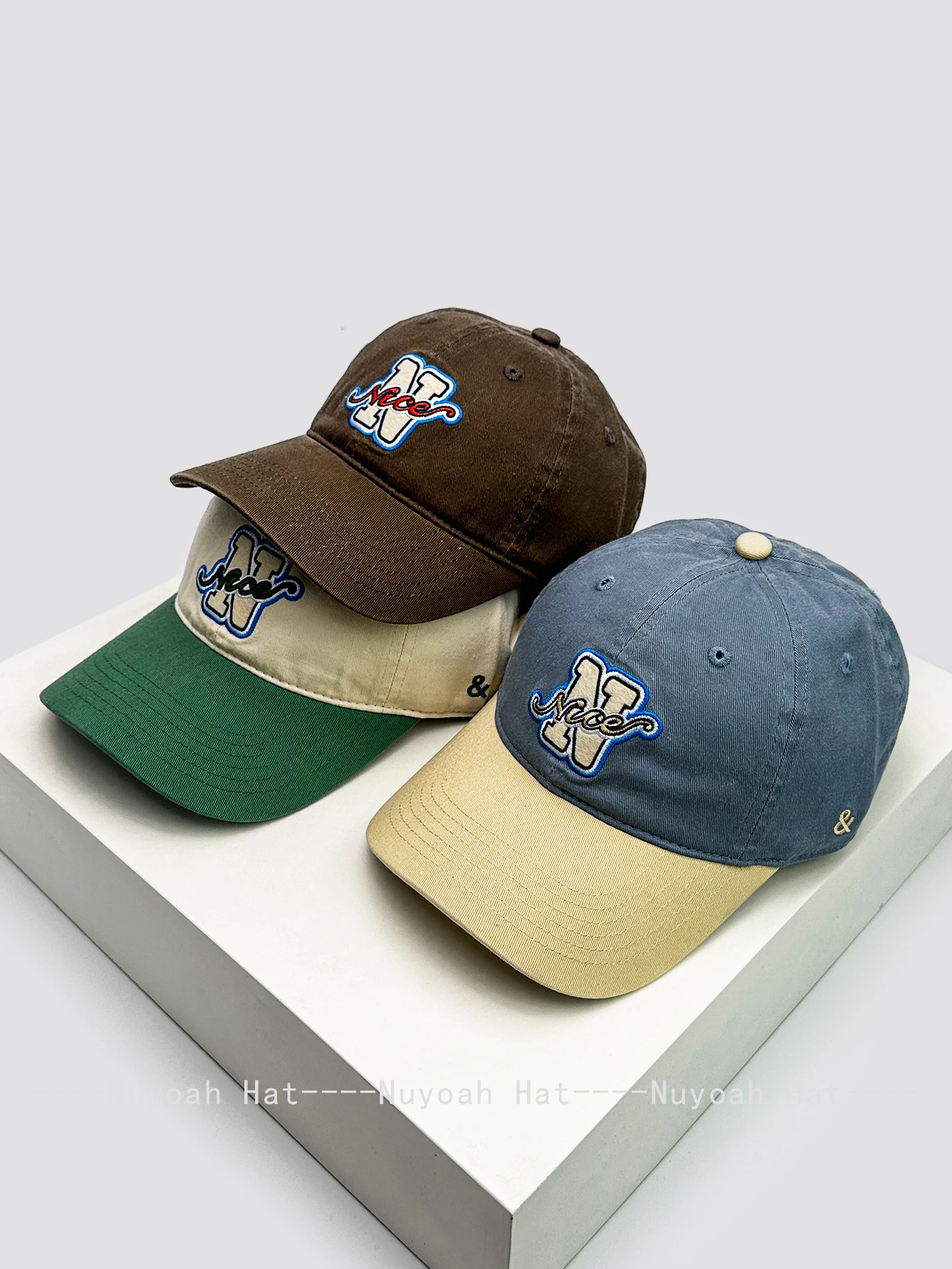 Letter embroidery baseball hat men and women shade street outdoor hip hop face cap 
Letter embroidery baseball hat men and women shade street outdoor hip hop face cap