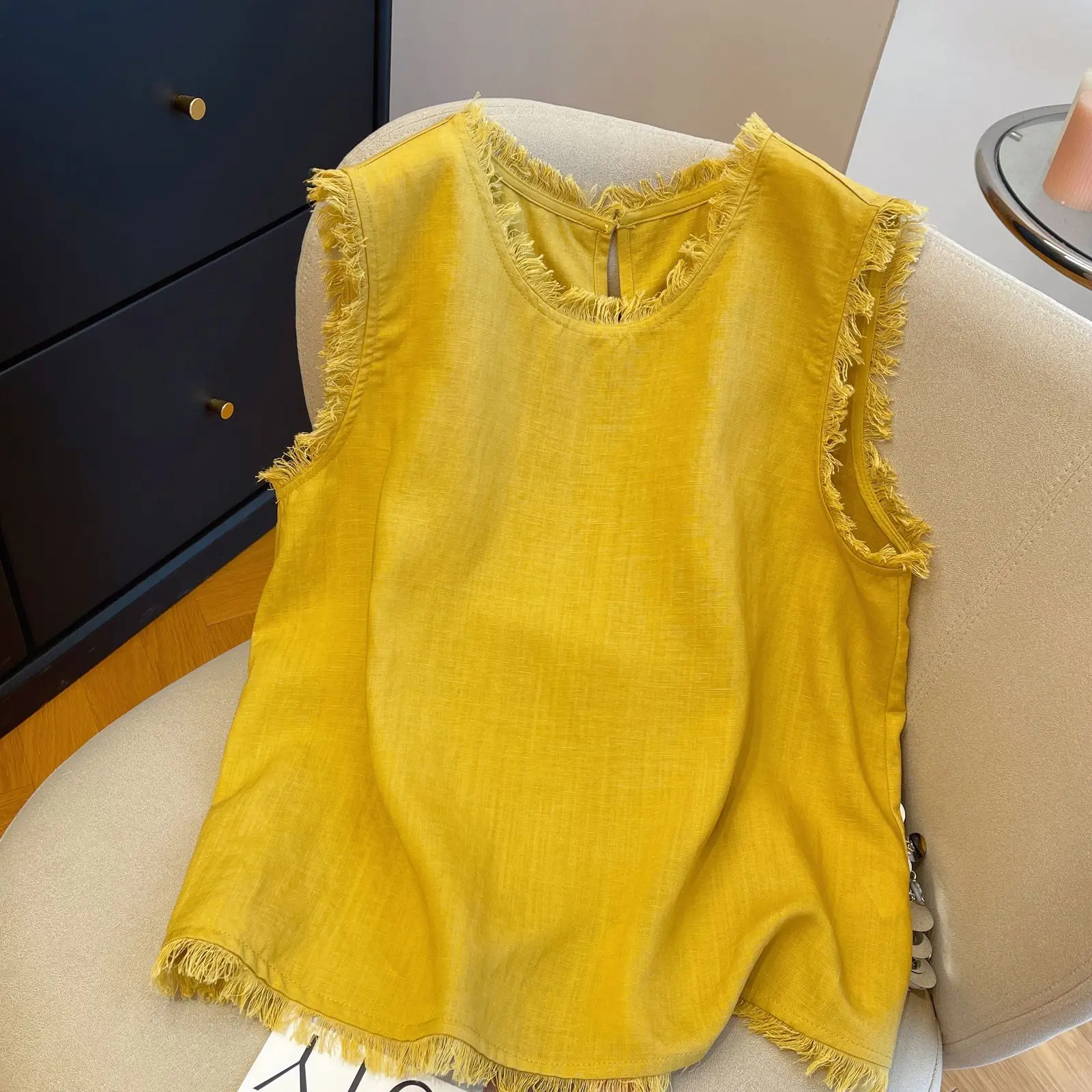 Slimming Large Size Cotton Linen Base Shirt Sleeveless Vest T-Shirt for Women Summer New Style Commute Artistic round Neck Lo...
Slimming Large Size Cotton Linen Base Shirt Sleeveless Vest T-Shirt for Women Summer New Style Commute Artistic round Neck Lo...